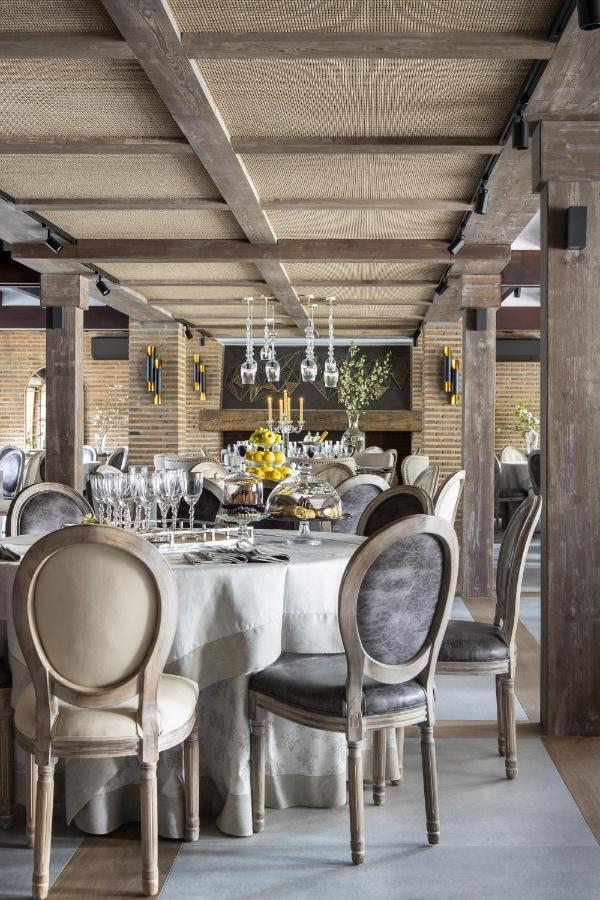 Hotel Boutique Gastronomico Los Rosales - Singular'S Hotels El Espinar Eksteriør bilde